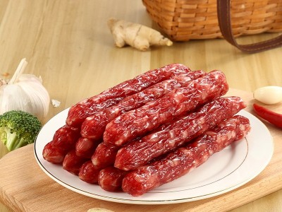 来料加工批发代发广式腊肠真空装广味香肠咸甜麻辣农家煲仔饭腊味图4