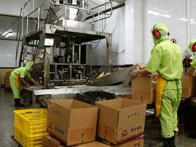 潮汕墨鱼丸 速冻海鲜火锅丸子食材花枝墨鱼丸 OEM贴牌定制厂家图5