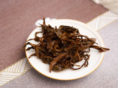 云南普洱茶散装景谷高山古树晒红春茶红茶批发滇红花果香熟 茶250g图3
