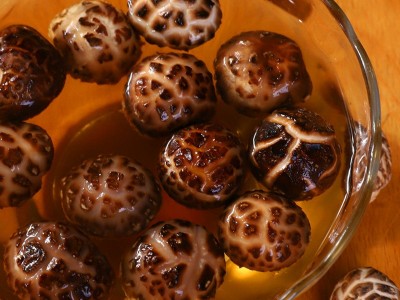 奁之味 香菇礼盒装 干货食用菌肉嫩新鲜香菇 厂家大量现货批发图3