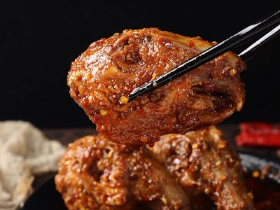 麻辣兔头批发自贡冷吃兔 四川特产源头工厂 现炒现发熟食兔肉零食图3