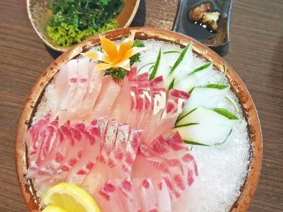 厂家批发 供应 深海网箱 寿司级 金鲳鱼 新鲜金鲳鱼图3