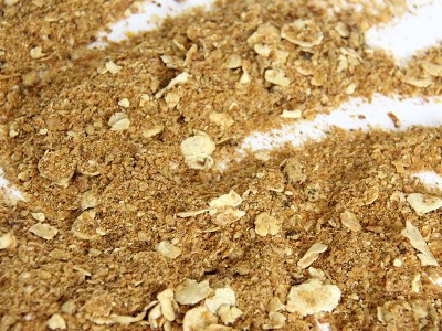 鼎圣30%母牛浓缩饲料均衡营养微量提高繁育性能厂家直销肉牛饲料图3