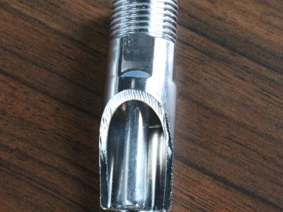 日和牌不锈钢猪用饮水器全自动猪水嘴养殖场猪自动喂水设备猪喝水图2