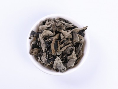润泽食用菌源头厂家农产品干货黑木耳批发 无根肉厚食用菌批发图5