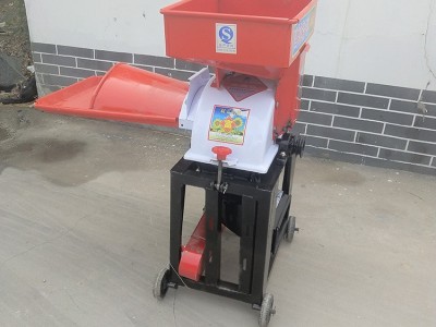 养羊多用途铡草磨糠机 小型玉米秸秆铡草机 花生秧饲料粉碎机图4