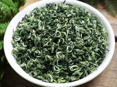 明前炒青绿茶碧螺春茶叶礼盒装花果香聚天禾浓香型新绿茶罐装批发图3