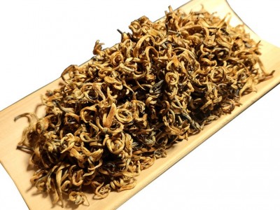 云南滇红茶 凤庆红茶 滇红蜜香金芽 散装金芽红茶图5
