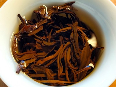 批发散茶古树红茶 秀沏滇红春茶花果香云南凤庆晒红礼盒散装茶叶图5