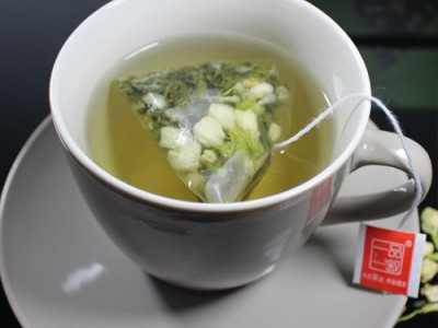 工厂批发草莓红茶桂花乌龙蓝莓红茶芒果乌龙尼龙三角袋泡茶包加工图4