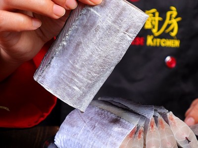 带鱼大段5斤真空包装去头去尾刀鱼东海鲜小眼带鱼批发大段5斤真空包装去头去尾刀鱼东海鲜小眼带鱼批发图2
