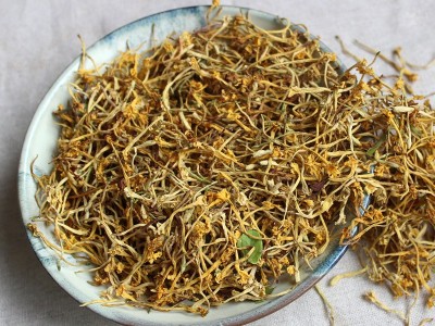 云南哀牢山金银花金银花花茶泡水喝宝宝洗澡100克图5