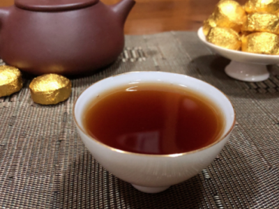 云南勐海普洱茶 熟茶 原味金纸小沱茶叶图4
