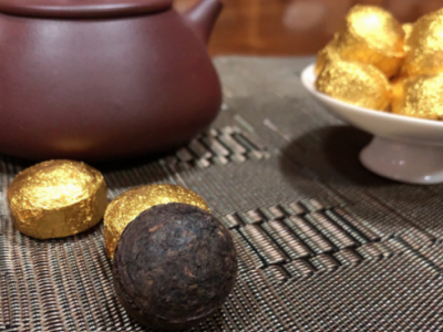 云南勐海普洱茶 熟茶 原味金纸小沱茶叶图3