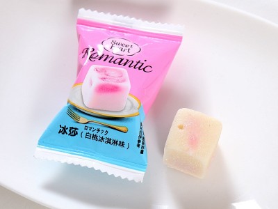 京特冰莎水果味冰激凌软糖500克约36颗喜糖白桃夹心软糖果汁糖果图3