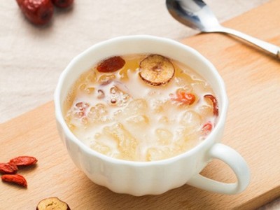 冻干银耳羹 冲泡即食网红银耳羹红枣枸杞银耳羹胶原蛋白银耳汤图2