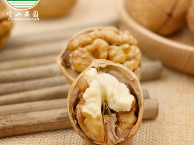 雪山果园手剥核桃 新疆特产 原味坚果孕妇零食支持混批 500g图3