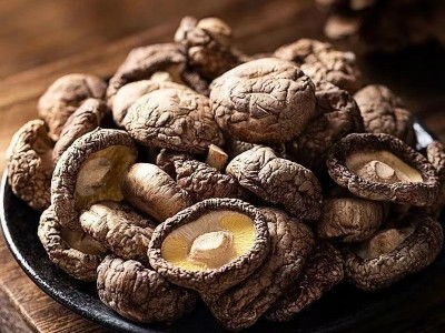 【厂家直供】香菇干货散装批发 无根肉厚 500g黑面小香菇量大从优图3