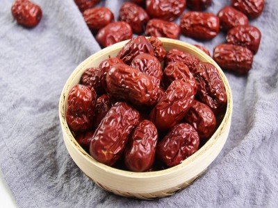 【若羌红枣】新疆特产红枣 枣甜肉多若羌灰枣 煲汤煮粥新货图3