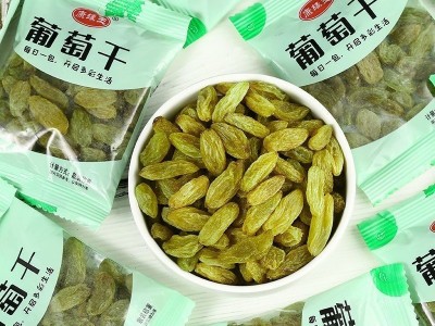 新疆葡萄干批发21年新货树上黄新疆独立包装自然晾干即食零食图4