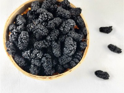 即食黑桑葚干整箱20斤无沙大颗粒免洗泡水桑葚干 大粒黑桑葚干图3