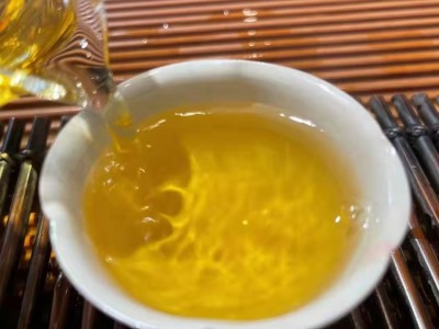 云南古树荒野红茶散装批发50g样品试喝 花果香春凤庆散茶厂家直销图3