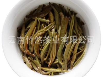 云南白茶大白芽月光白单芽白毫银针龙珠小沱茶大量批发500g散装图5