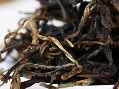 批发口粮茶云南红茶大树乔木茶香甜好喝500克散装高山大树晒红茶图2