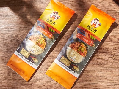 【韩小面】秘制牛肉杂酱碱面/带全套调料/3酱配1面158g*5袋 5袋起购图4