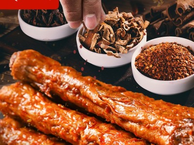 精武手撕烤脖40g厂家批发香辣即食整根卤味肉类休闲零食烤鸡脖子图3