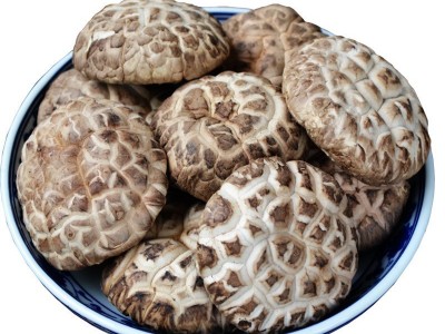 花菇干新货散装1千克 无熏硫冬菇 大花菇 珍珠花菇茶花菇干货冬菇图5