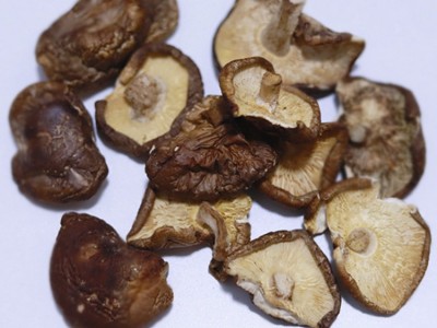 无熏硫大香菇批发 干香菇农产品散装河南破损香菇 干香菇干货冬菇图4