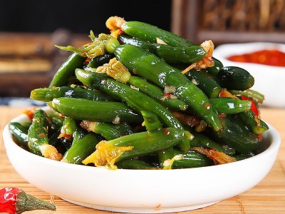 东北朝鲜族秘制小黄瓜咸菜脆黄瓜开味下饭菜饭店小吃咸菜农家泡菜图5