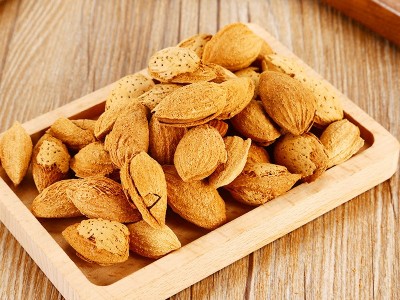 新疆特产纸皮巴旦木休闲零食散装原味奶油味椒盐味果干基地直发图2