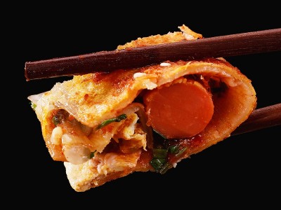 工厂货源东北小吃速食烤冷面面皮家庭装赠酱料烤冷面片500g图3