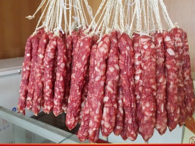批发广式广味腊肠广东香肠腊肉 散装猪肉香肠烤肠 中山黄圃厂家图5