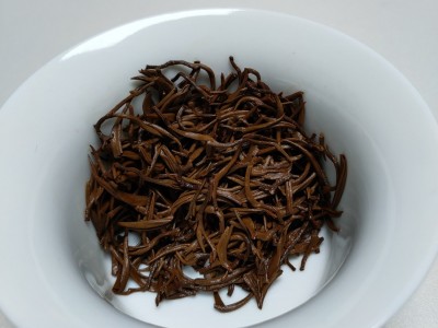 2022新茶金骏眉红茶金芽蜜香花果香250克袋装源头厂家批发图3