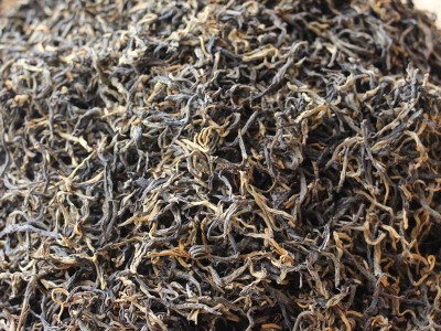 滇红功夫茶一级《毛峰》奶茶专用红茶 云南特产茶叶 厂家直销批发图1