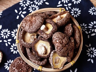 【一件代发】厂家批发食用菌香菇干货批发500g东北散货香菇干量大图3