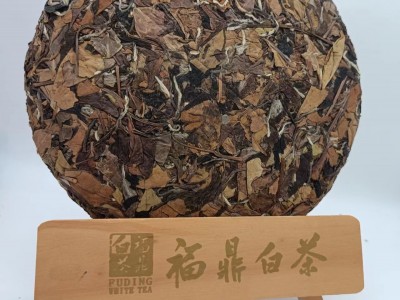 厂家批发2019岁月老白茶福鼎白茶高山日晒老白茶大毫茶紧压茶饼图4