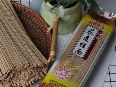 盛康荞麦挂面500克*2袋面条拌面杂粮煮面新疆伊犁图3