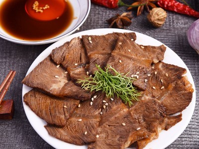 内蒙古真空五香酱牛肉熟牛腱子肉卤牛肉批发特产装美食下酒菜真空图3