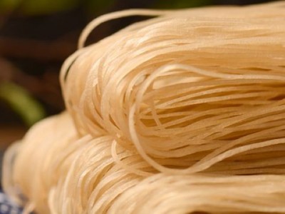 纯正宗手工红薯粉条农家红苕细粉丝火锅宽粉特产地瓜粉条图4