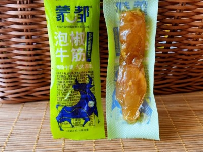 蒙都麻辣牛筋烧烤味泡椒内蒙古特产休闲小吃清真零脂零食长条小袋图3