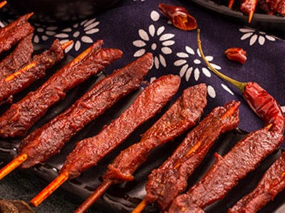 食刻不忘盒装牙签肉串即食肉串零食肉制品休闲零食批发两元包食品图3