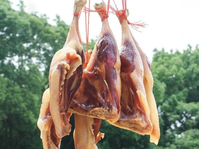 20斤散装整箱批发腊鸭腿七八成干大鸭腿腊味精腿风味腊肉咸肉鸭腿图3