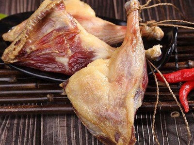 20斤散装整箱批发腊鸭腿七八成干大鸭腿腊味精腿风味腊肉咸肉鸭腿图4