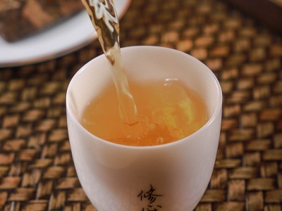 2018年陈皮白茶福鼎老白茶贡眉龙吟礼盒装 紧压调味茶叶批发直销图4