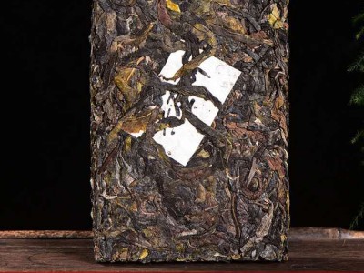 厂家直销 云南普洱茶 2020年250克 古树 生茶砖 砖茶 茶叶 勐海味图2
