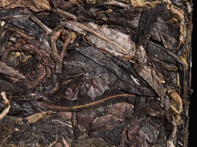 厂家直销 云南普洱茶 2020年250克 古树 生茶砖 砖茶 茶叶 勐海味图3